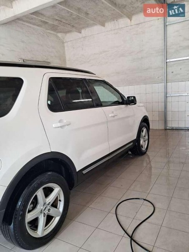 Ford Explorer 2016