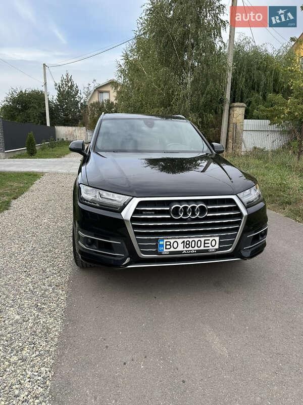Audi Q7 2016