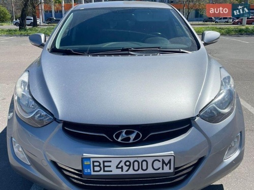 Hyundai Elantra 2013