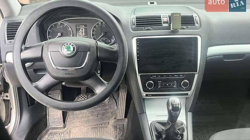 Skoda Octavia 2011