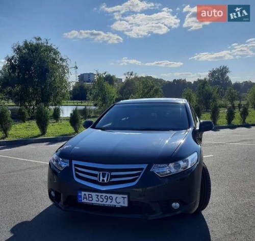 Honda Accord 2011