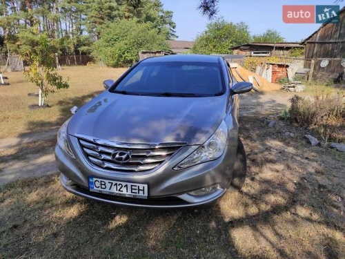 Hyundai Sonata 2010