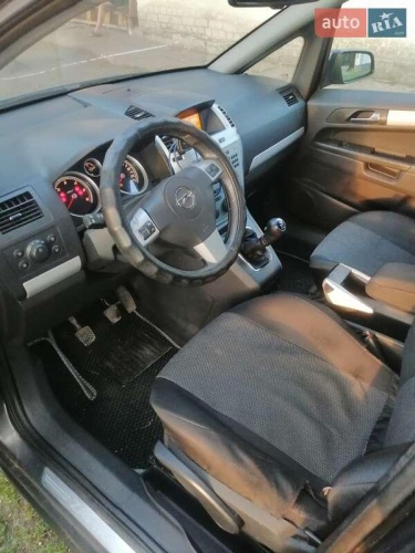 Opel Zafira 2009
