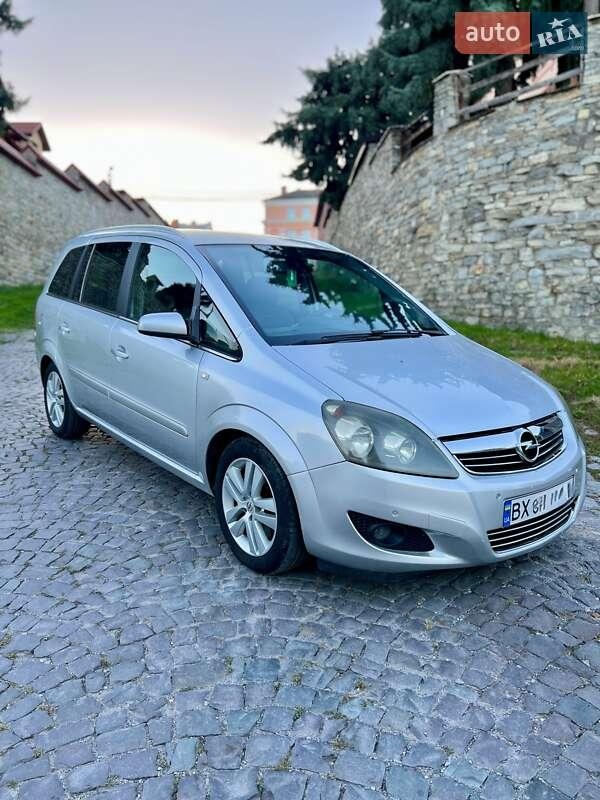 Opel Zafira 2008