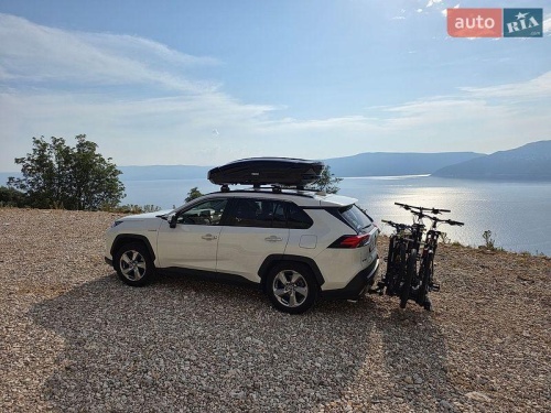 Toyota RAV4 2021