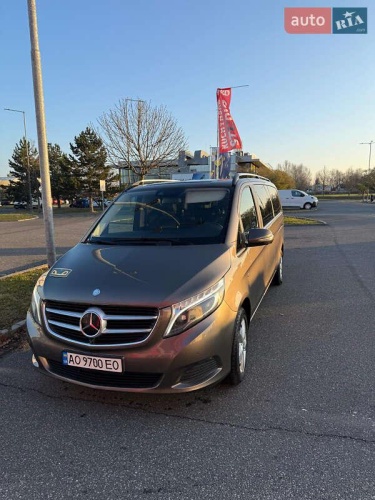 Mercedes-Benz V-Class 2017