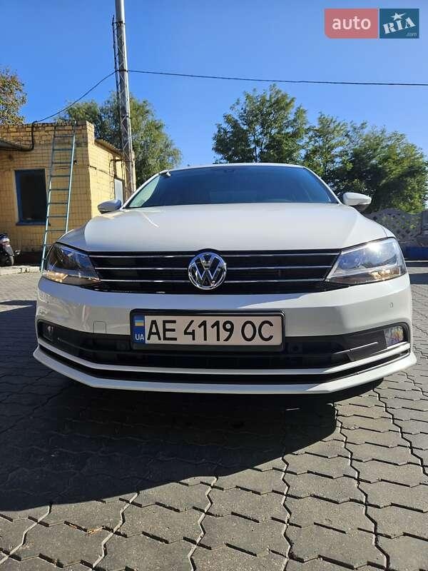 Volkswagen Jetta 2016