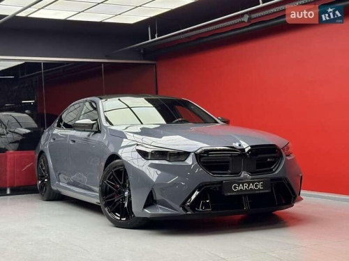 BMW M5 2025