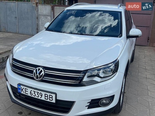 Volkswagen Tiguan 2015