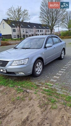Hyundai Sonata 2008
