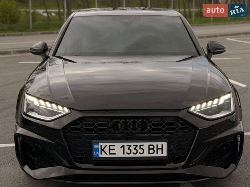 Audi A4 2015