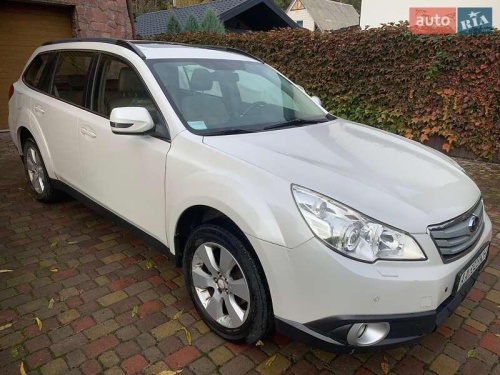 Subaru Outback 2010