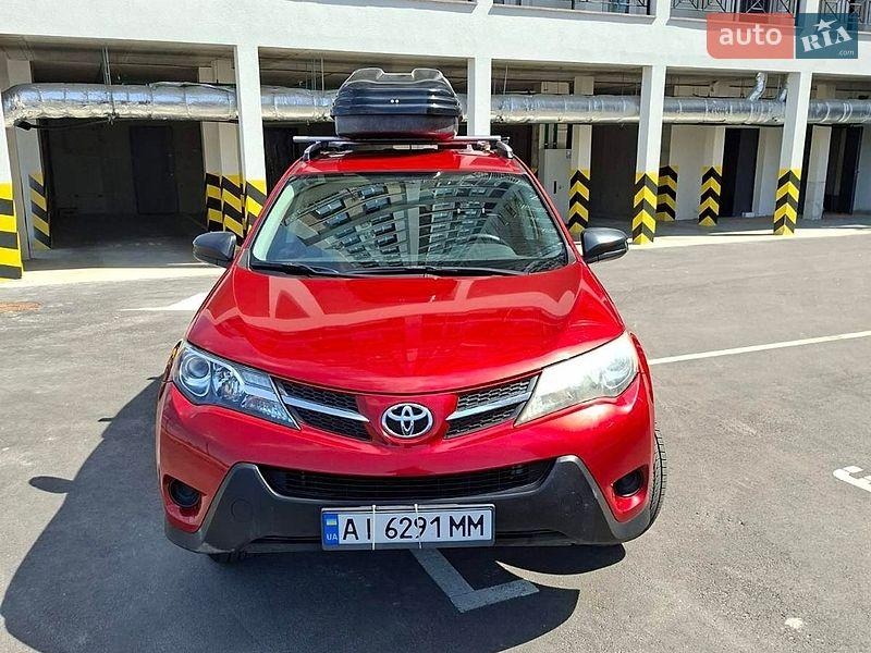 Toyota RAV4 2015