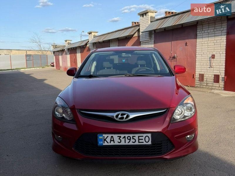Hyundai i30 2011