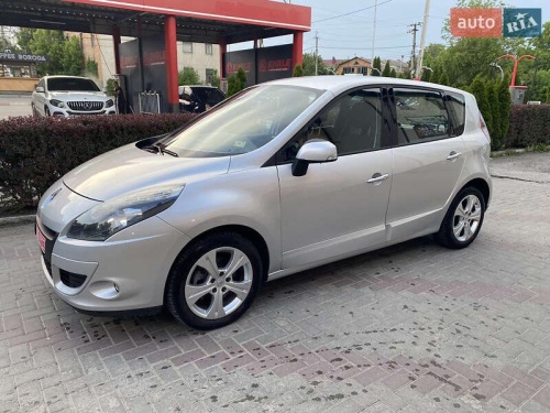 Renault Scenic 2011