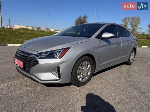 Hyundai Elantra 2019