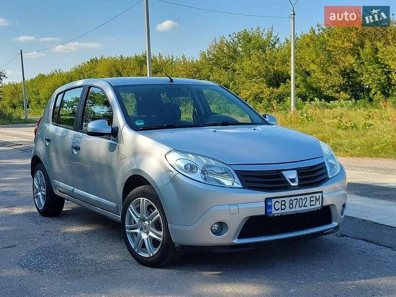 Dacia Sandero 2010