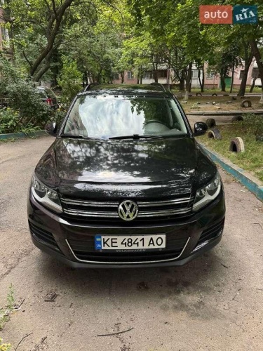 Volkswagen Tiguan 2015