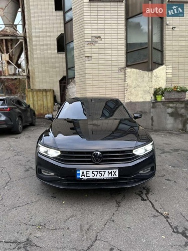Volkswagen Passat 2019