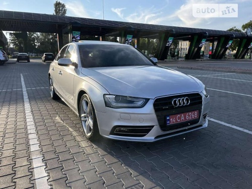 Audi A4 2012