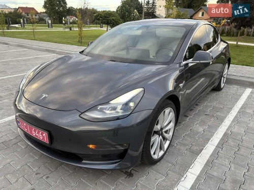 Tesla Model 3 2018