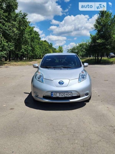 Nissan Leaf 2016