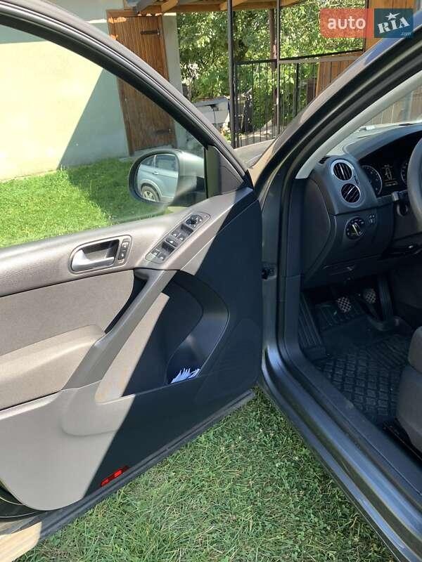 Volkswagen Tiguan 2012