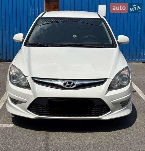 Hyundai i30 2011