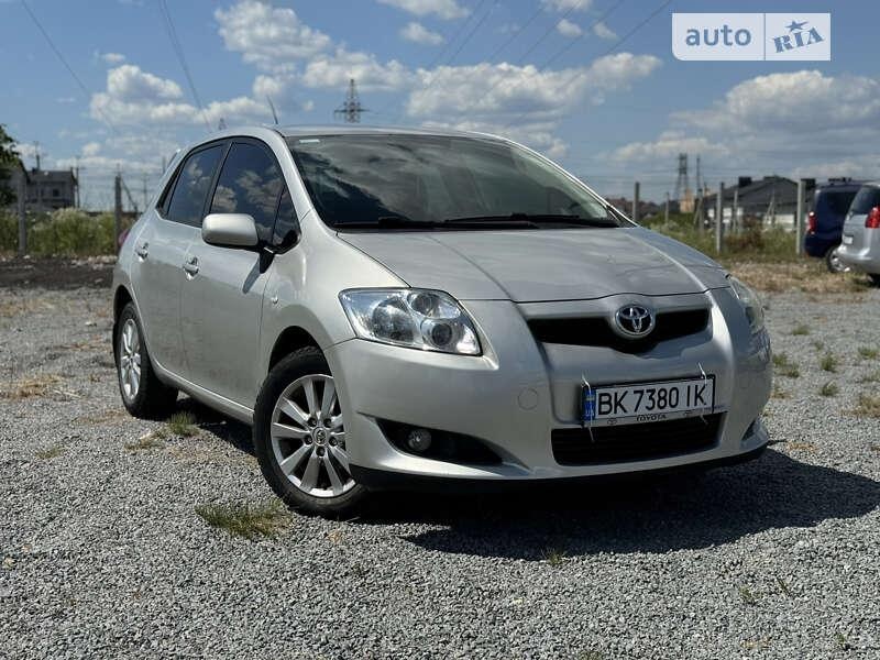 Toyota Auris 2008