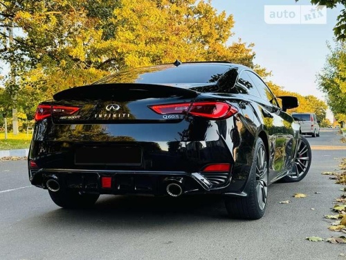 Infiniti Q60 2017