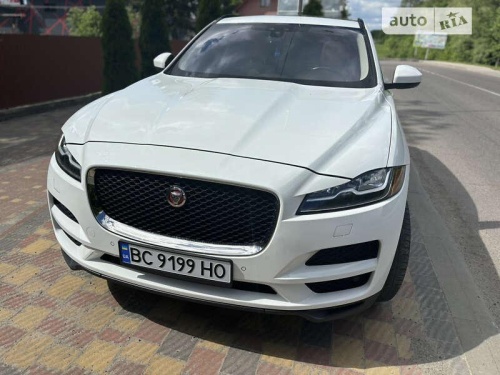 Jaguar F-Pace 2016