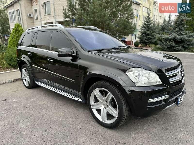 Mercedes-Benz GL-Class 2011
