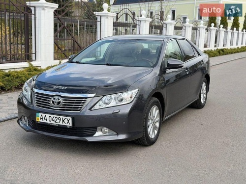 Toyota Camry 2011