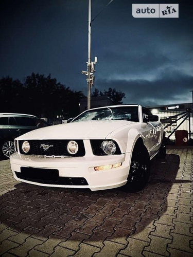 Ford Mustang 2008