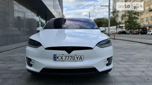 Tesla Model X 2016