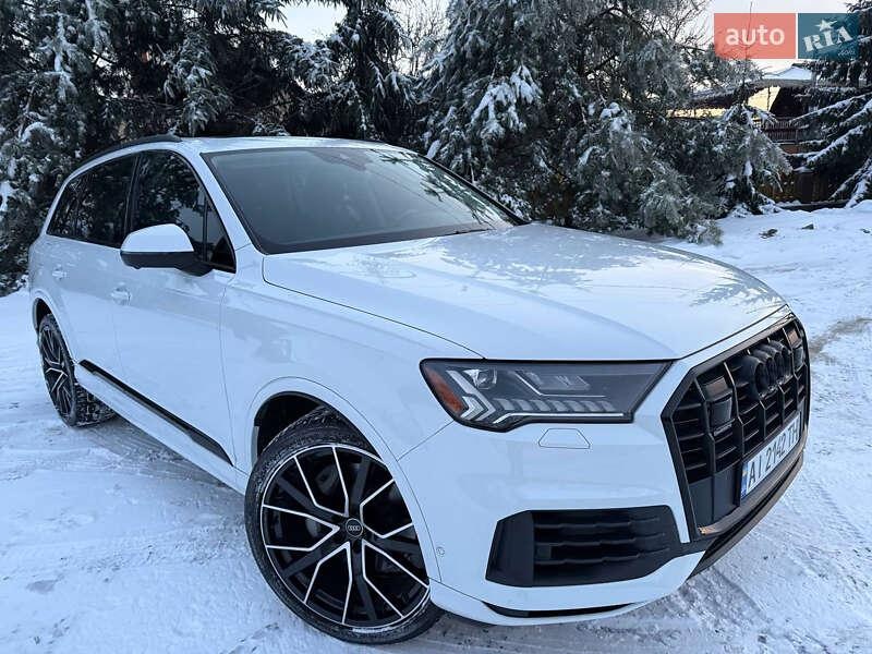 Audi Q7 2021