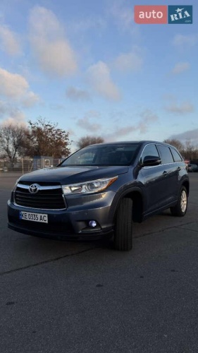 Toyota Highlander 2015