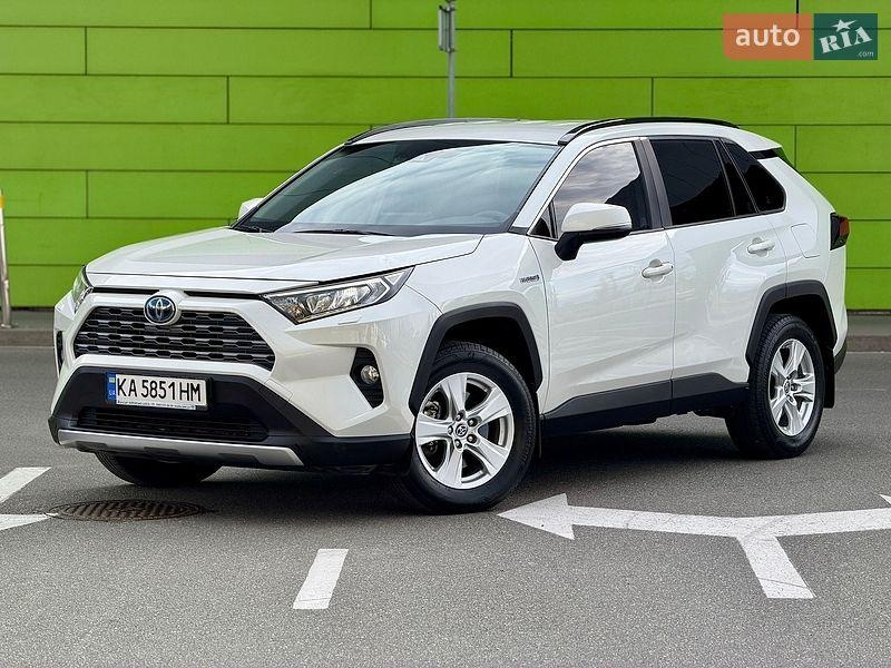 Toyota RAV4 2021