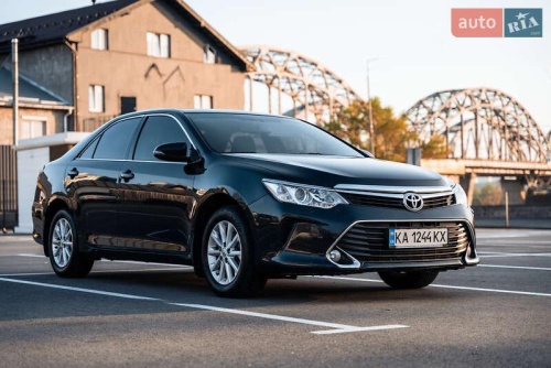 Toyota Camry 2015