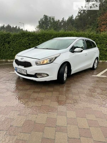 Kia Ceed 2012