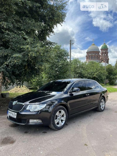 Skoda Superb 2012