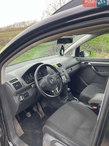 Volkswagen Touran 2013