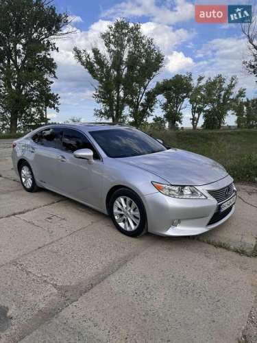 Lexus ES 2013