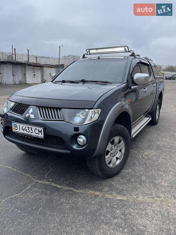 Mitsubishi L 200 2008