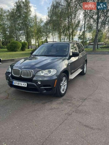 BMW X5 2011