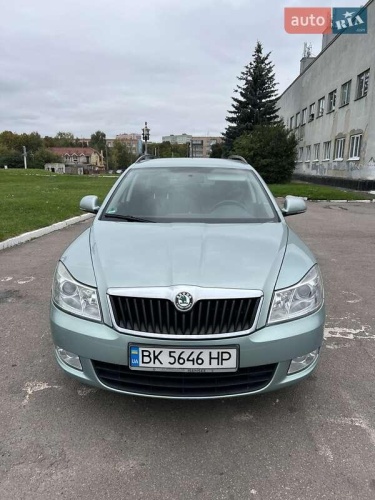 Skoda Octavia 2010