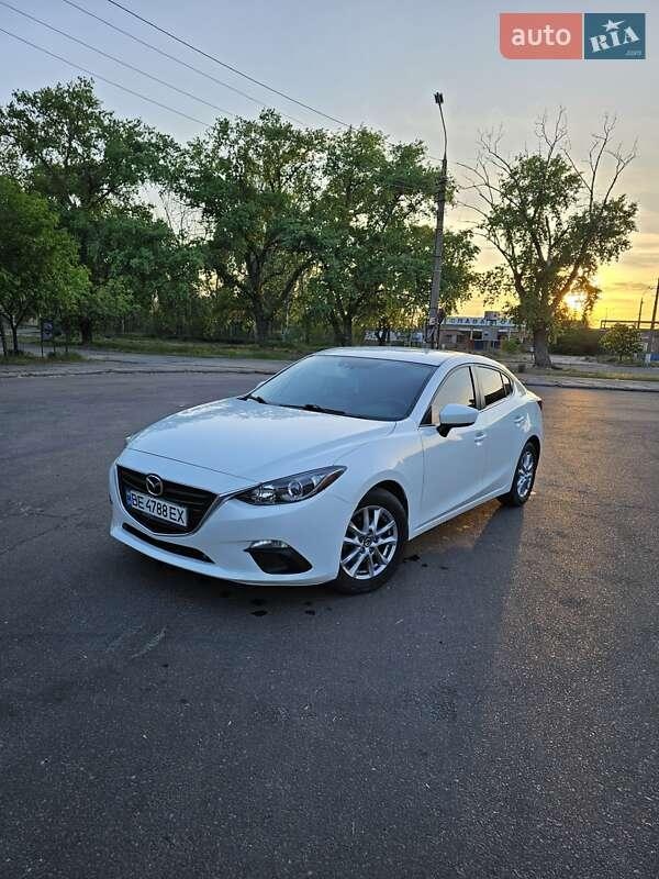 Mazda 3 2015