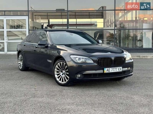 BMW 7 Series 2010