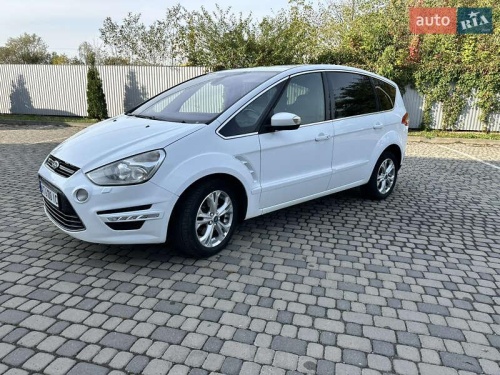 Ford S-Max 2010