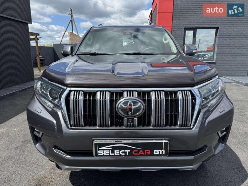 Toyota Land Cruiser Prado 2019